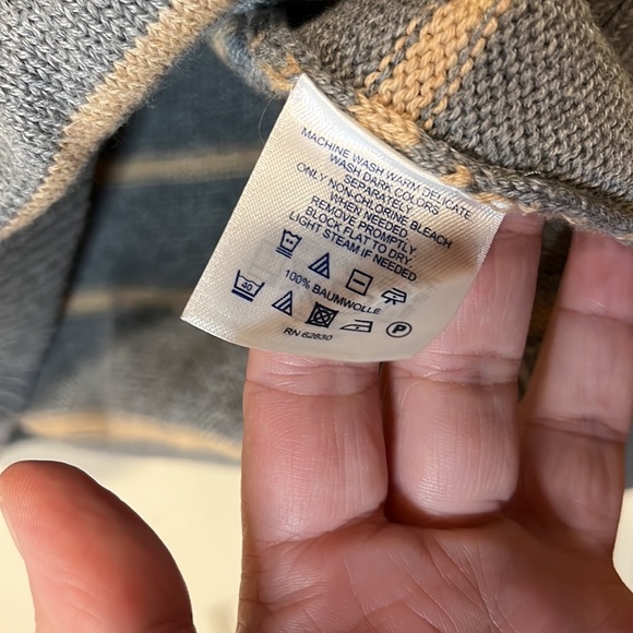 Men’s Lands’ End Gray with Tan Stripe Sweater - Picture 7 of 9